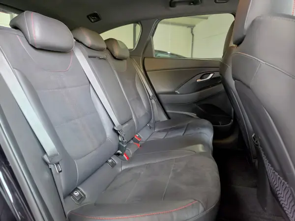 Hyundai i30 SW 1.0 T-GDI 48V-Hybrid DCT N-Line 36