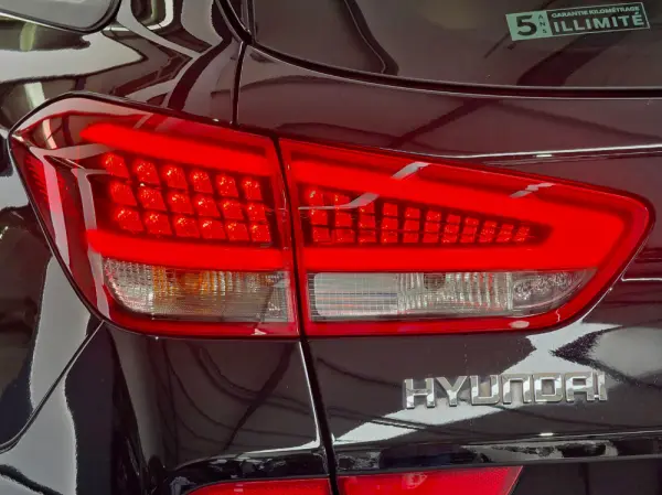 Hyundai i30 SW 1.0 T-GDI 48V-Hybrid DCT N-Line 9