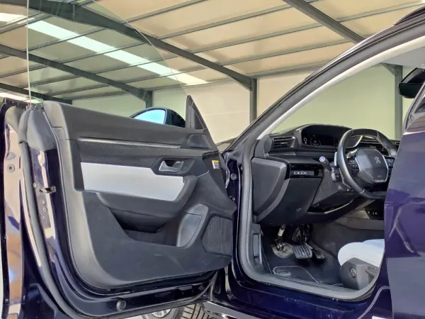 Peugeot 508 SW 1.6 Hybrid Allure e-EAT8 18