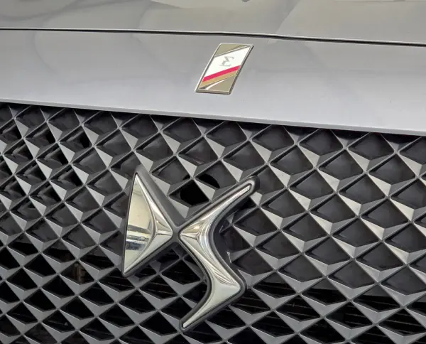 DS DS7 Crossback E-Tense Bastille+ EAT8 7