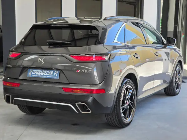 DS DS7 Crossback E-Tense Performance Line EAT8 6