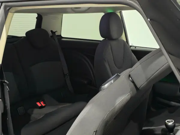 MINI 3 Portas One D 39