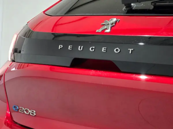 Peugeot e-208 50 kWh SE Style 23