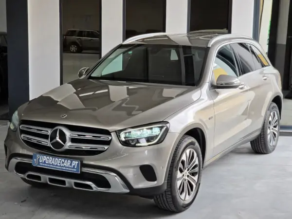 Mercedes-Benz GLC 300 e 4Matic 3