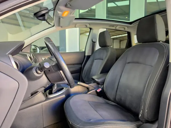 Nissan Qashqai 1.5 dCi Tekna 11