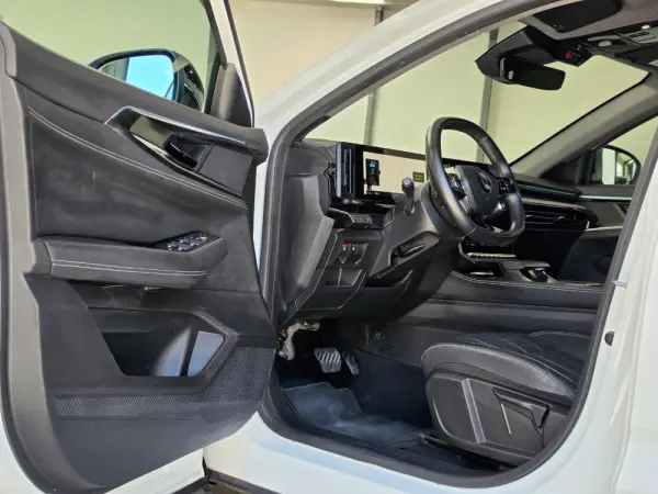 Renault Austral 1.2 E-Tech Techno 11