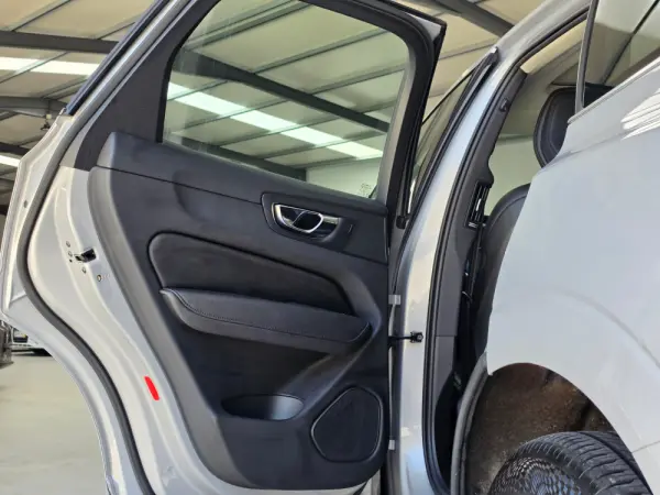 Volvo XC 60 2.0 T6 PHEV Inscription AWD 35