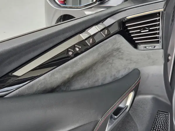 DS DS4 E-TENSE 225 PERFORMANCE LINE+ 22