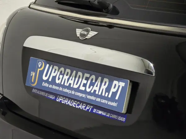 MINI 3 Portas One D 18