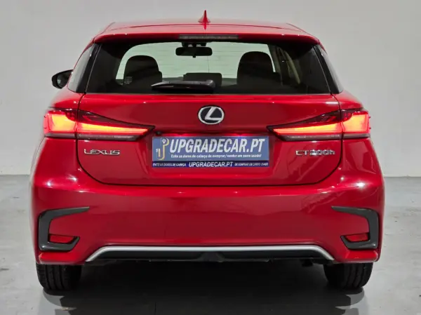 Lexus CT 200h 18