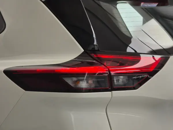 Nissan X-Trail e-Power N-Connecta 15