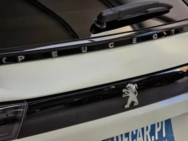 Peugeot 508 SW 1.6 Hybrid Allure e-EAT8 9