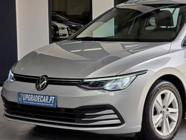 Volkswagen Golf Variant 1.0 eTSI OPF DSG Life 2