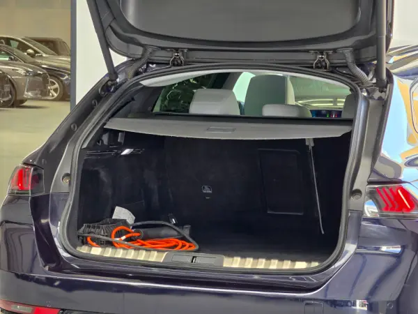 Peugeot 508 SW 1.6 Hybrid Allure e-EAT8 39
