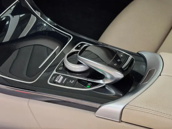 Mercedes-Benz C 220 d Exclusive Aut. 28
