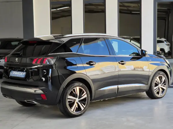 Peugeot 3008 1.6 Hybrid GT Pack e-EAT8 8
