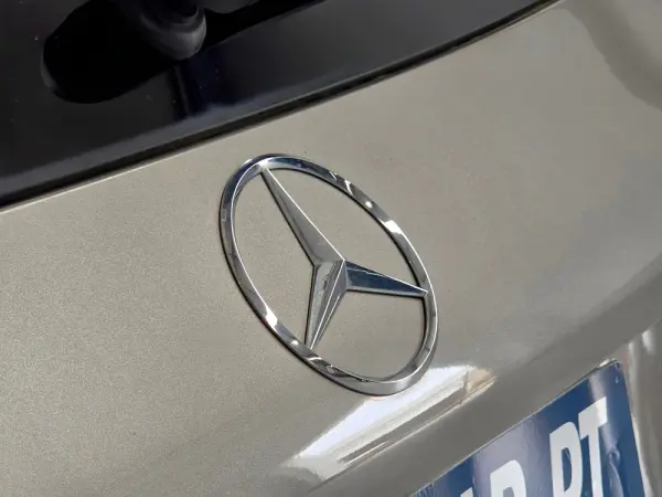 Mercedes-Benz GLC 300 e 4Matic 13