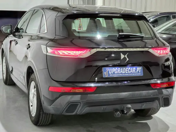 DS DS7 Crossback 9
