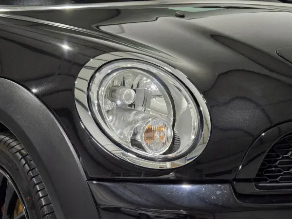 MINI 3 Portas One D 6