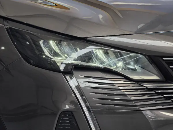 Peugeot 3008 1.6 Hybrid Allure e-EAT8 7