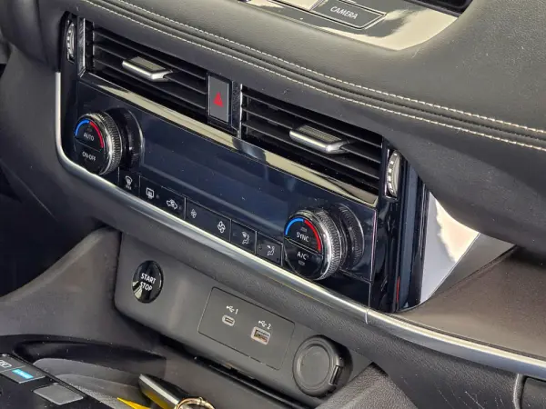 Nissan X-Trail e-Power N-Connecta 27