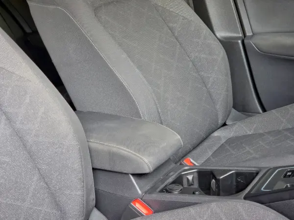 Volkswagen Golf Variant 1.0 eTSI OPF DSG Life 23