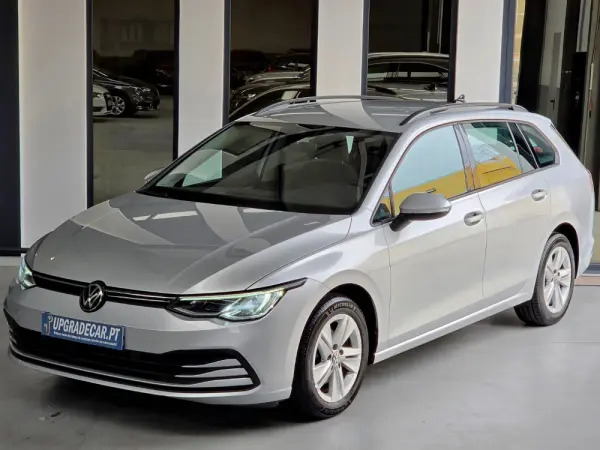 Volkswagen Golf Variant 1.0 eTSI OPF DSG Life 5