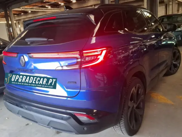 Renault Austral 1.2 E-Tech Iconic Espirit 4