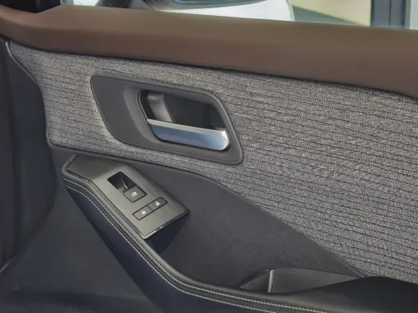 Nissan X-Trail e-Power N-Connecta 22