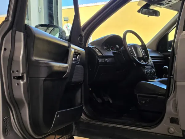 Land Rover Freelander 2.2 Td4 S 15