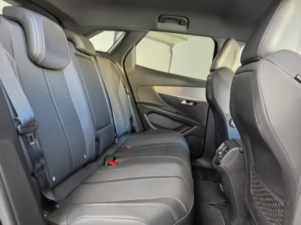 Peugeot 3008 1.6 Hybrid GT Pack e-EAT8 36