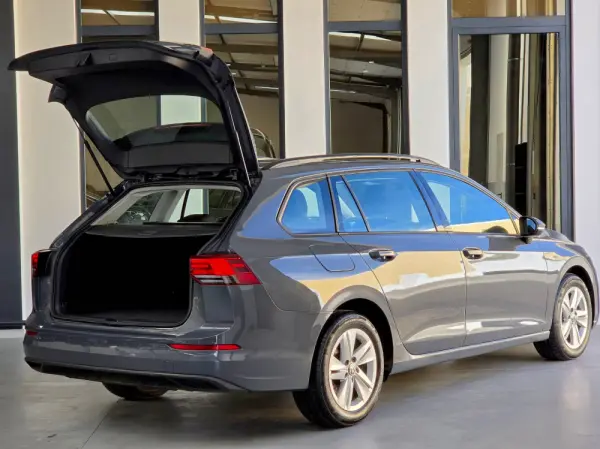 Volkswagen Golf Variant 1.0 eTSI Life DSG 34