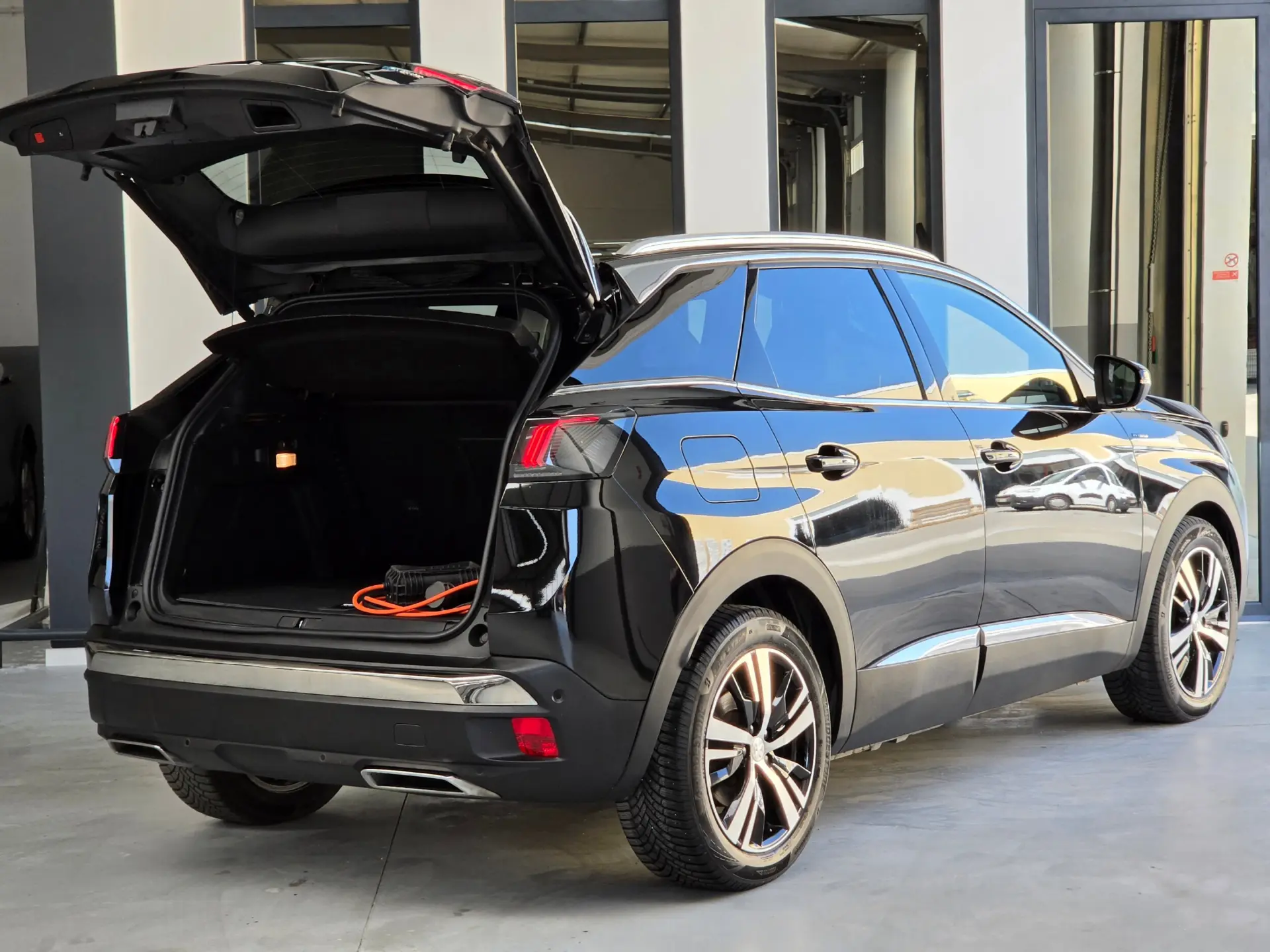 Peugeot 3008 1.6 Hybrid GT Pack e-EAT8 38