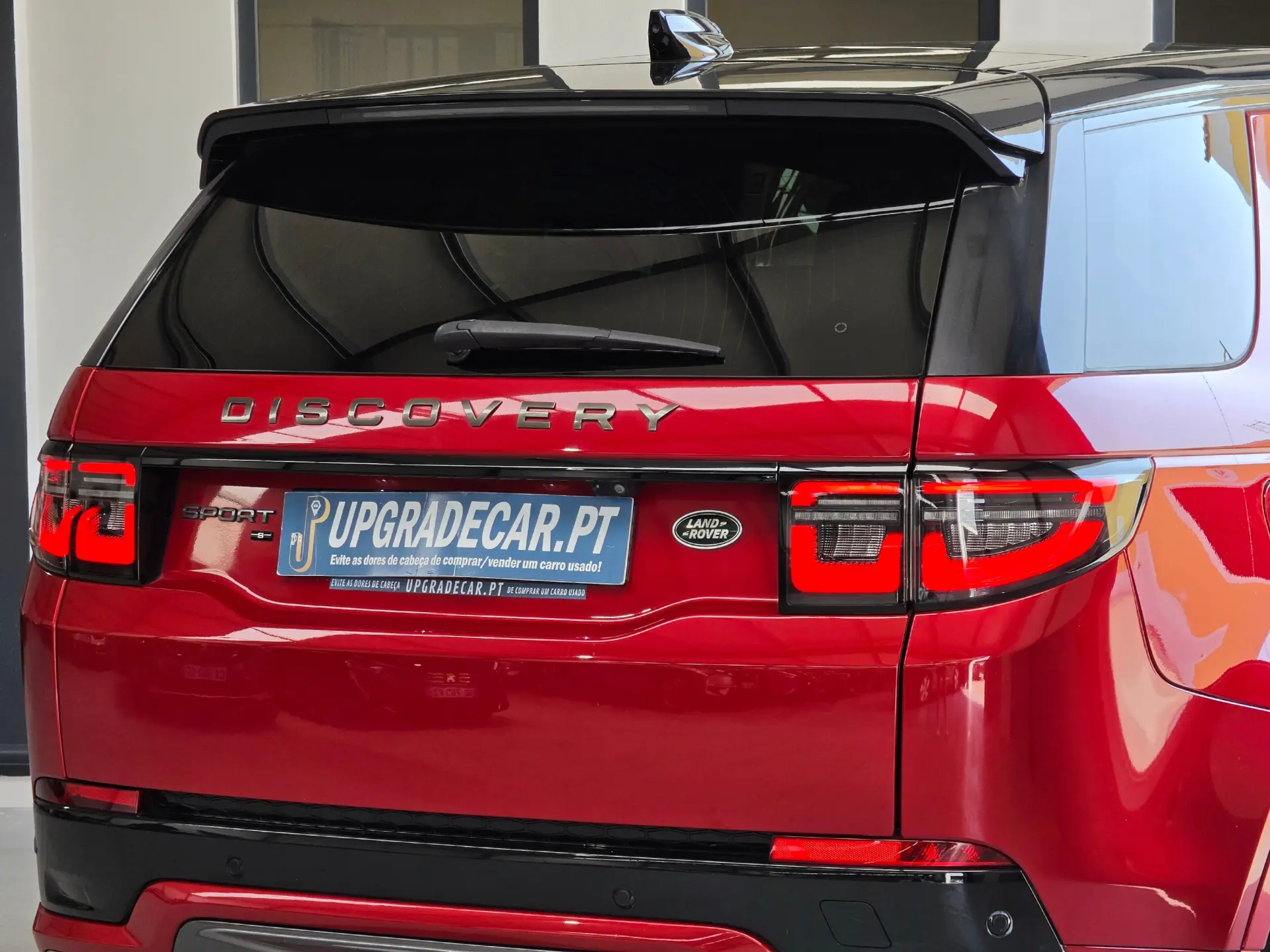 Land Rover Discovery Sport 2.0 eD4 R-Dynamic S 7L 12