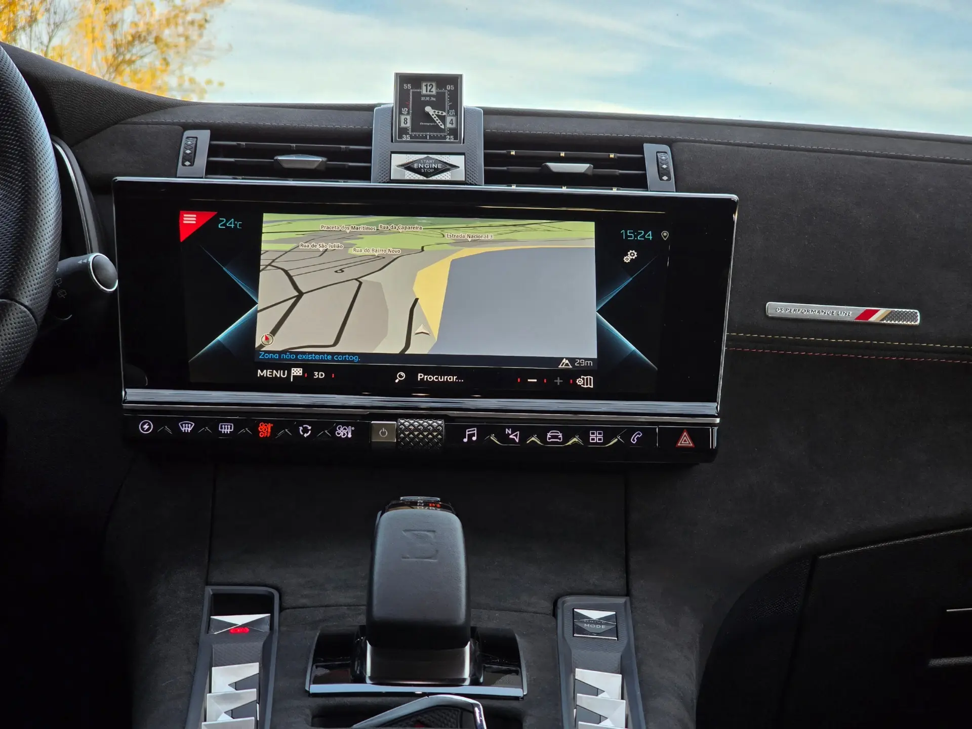 DS DS7 Crossback E-TENSE 4x4 PERFORMANCE Line+ 28
