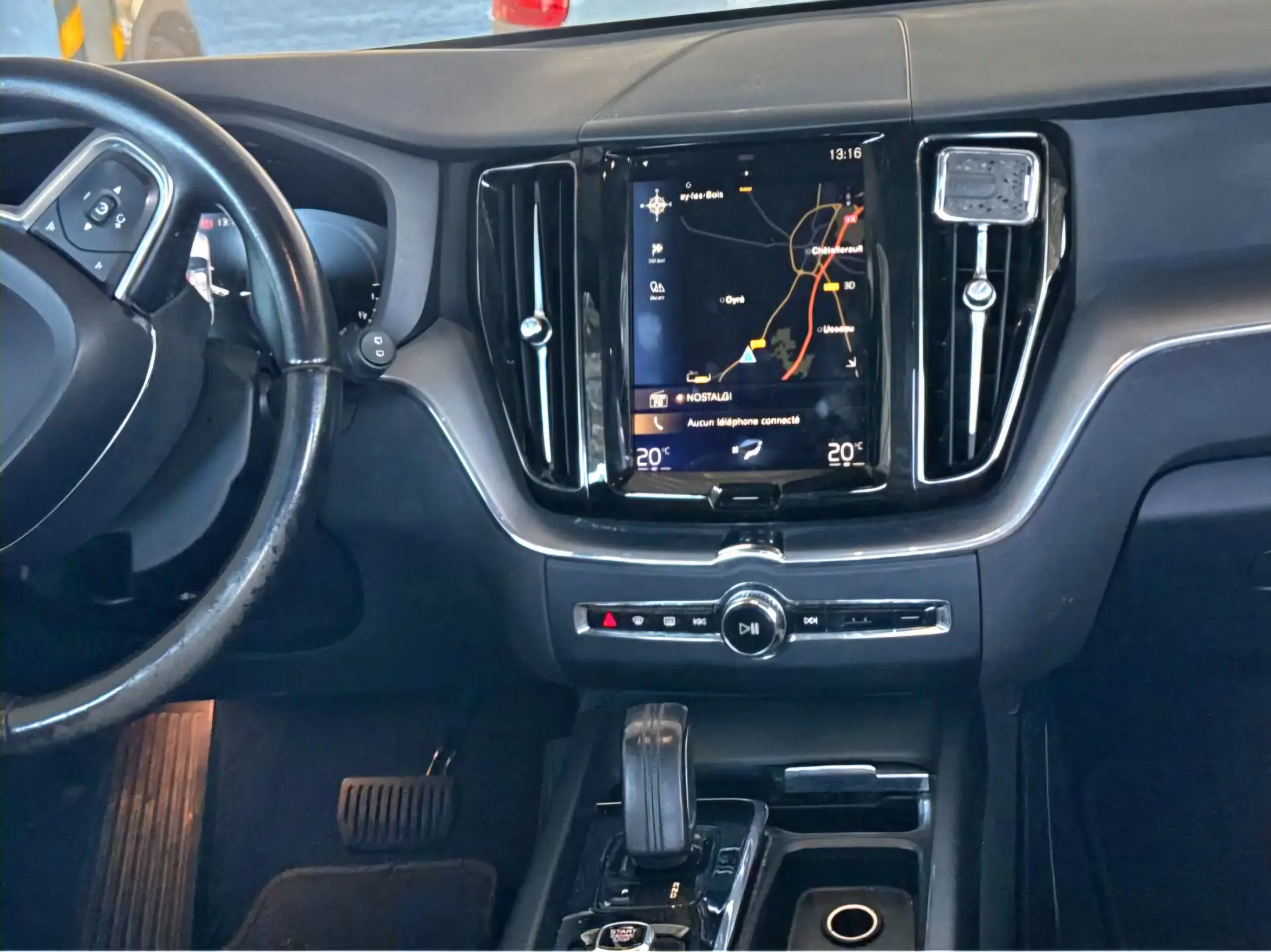 Volvo XC 60 2.0 T8 PHEV Inscription Expression AWD 6