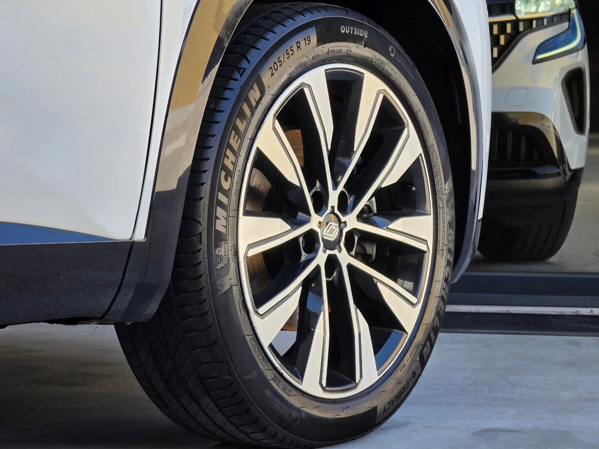 Renault Austral 1.2 E-Tech Techno 4