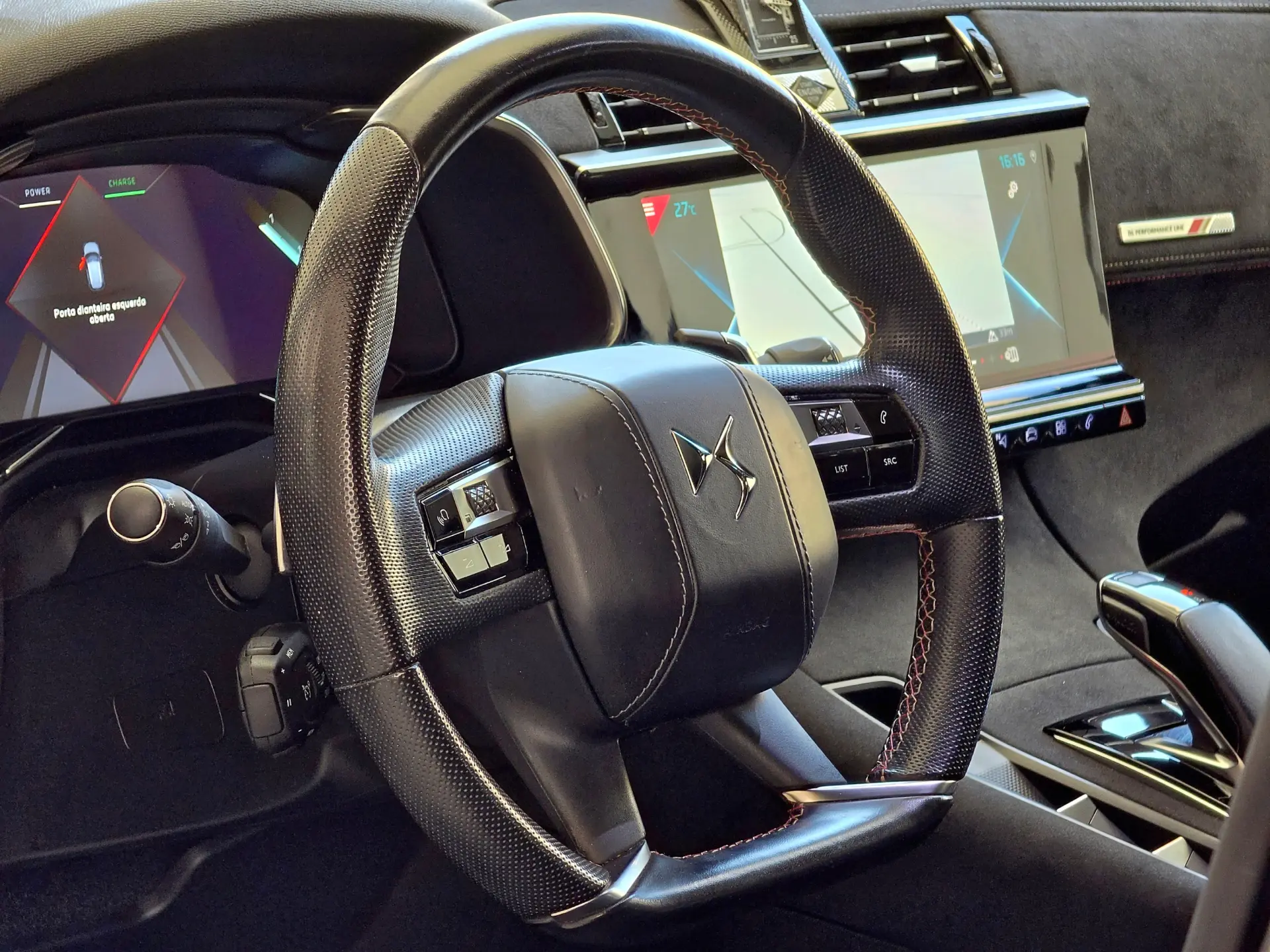 DS DS7 Crossback E-Tense Performance Line EAT8 17