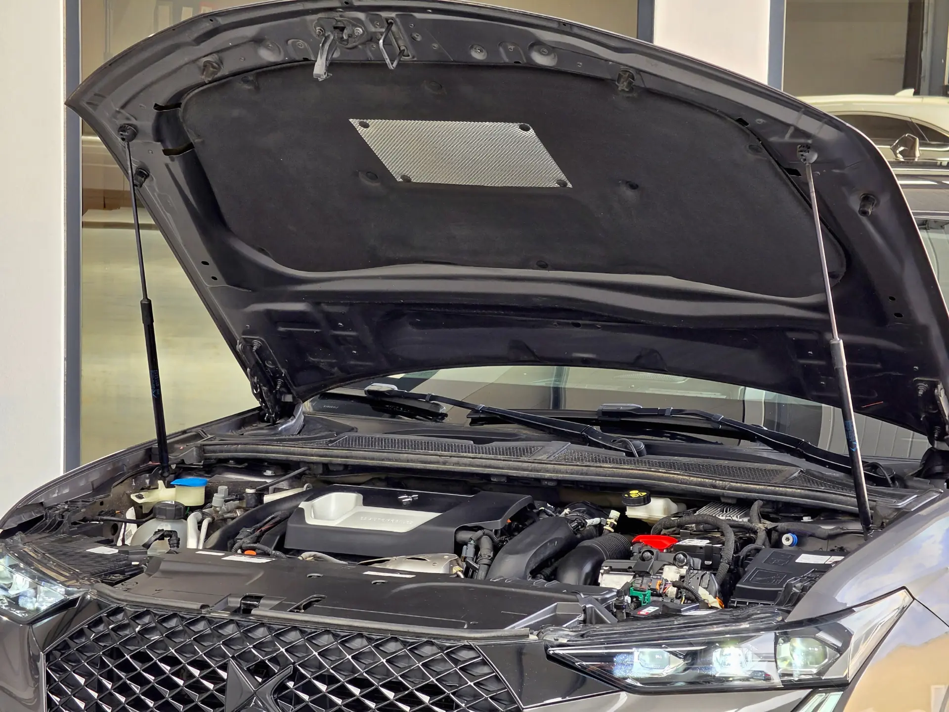 DS DS4 E-TENSE 225 PERFORMANCE LINE+ 47