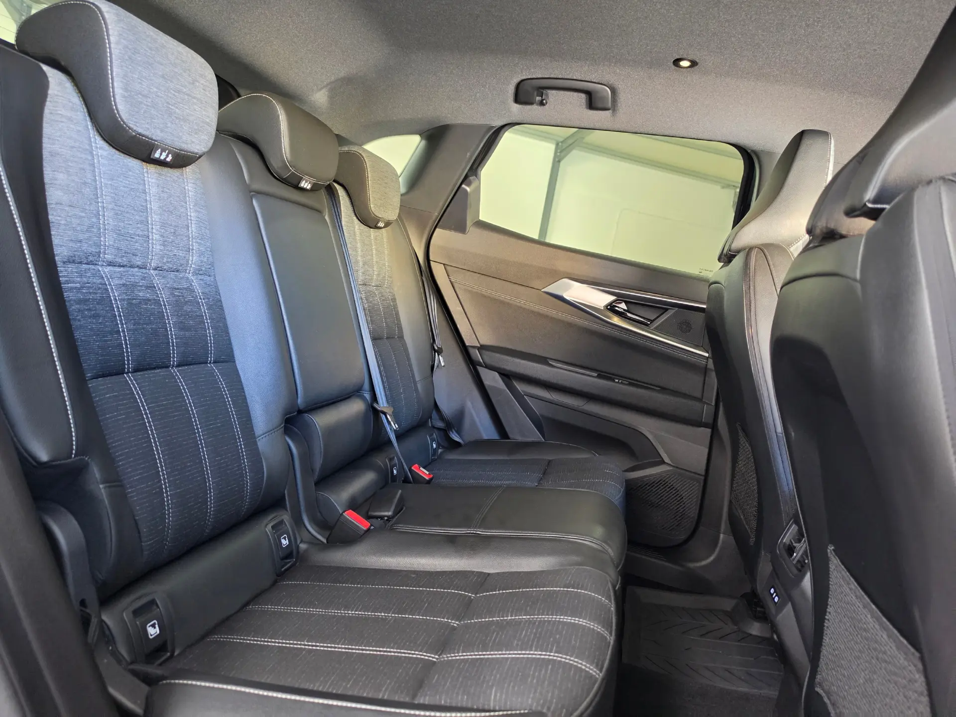 Renault Austral 1.2 E-Tech Techno 26