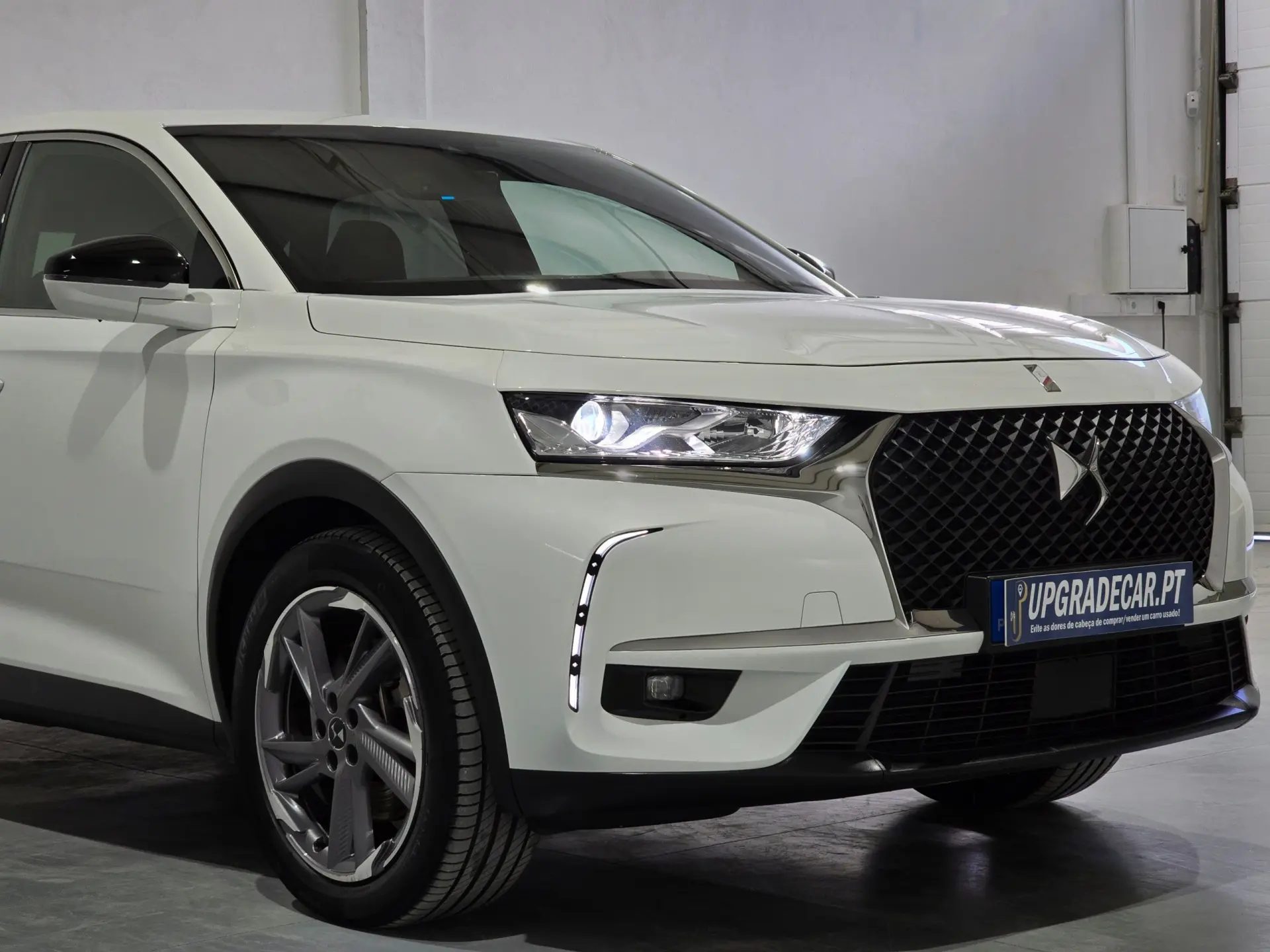 DS DS7 Crossback 9