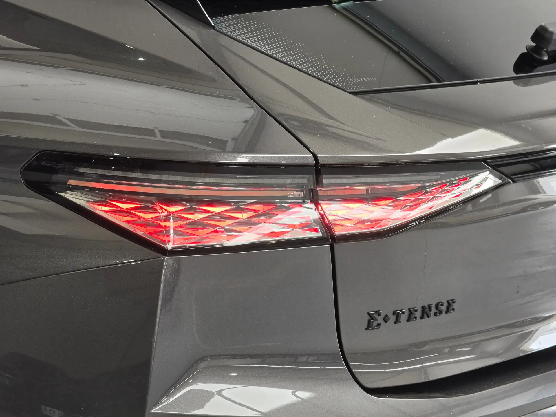 DS DS4 E-TENSE 225 PERFORMANCE LINE+ 14