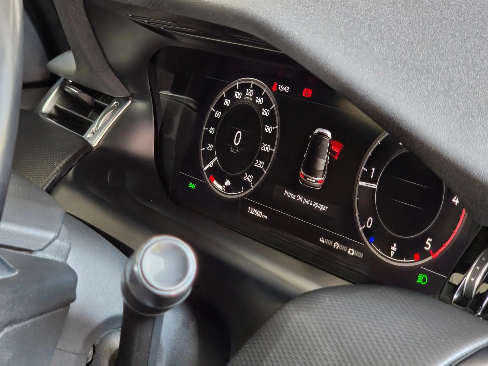 Land Rover Discovery Sport 2.0 eD4 R-Dynamic S 7L 35