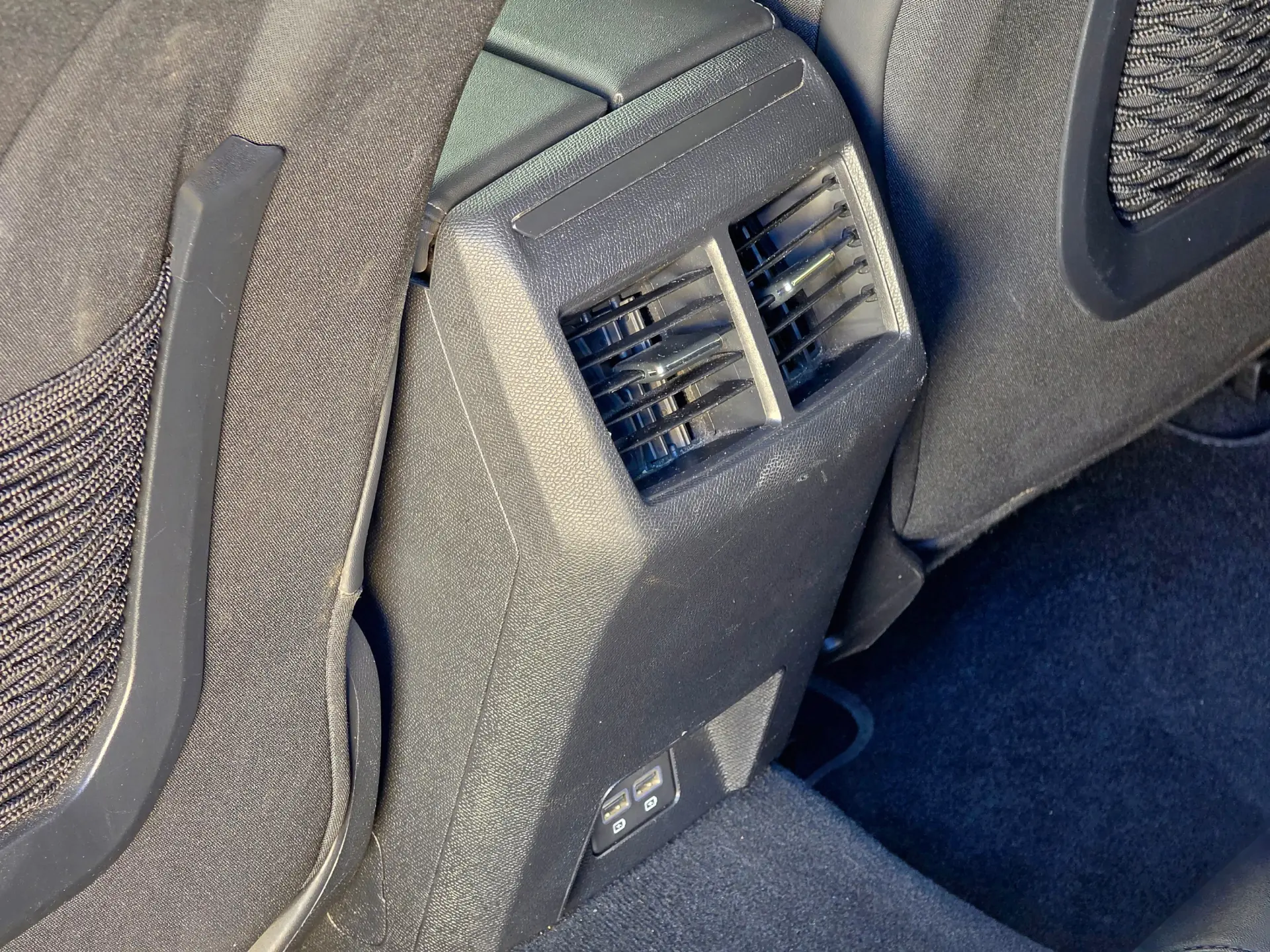 Peugeot 508 SW 1.6 Hybrid Allure e-EAT8 32