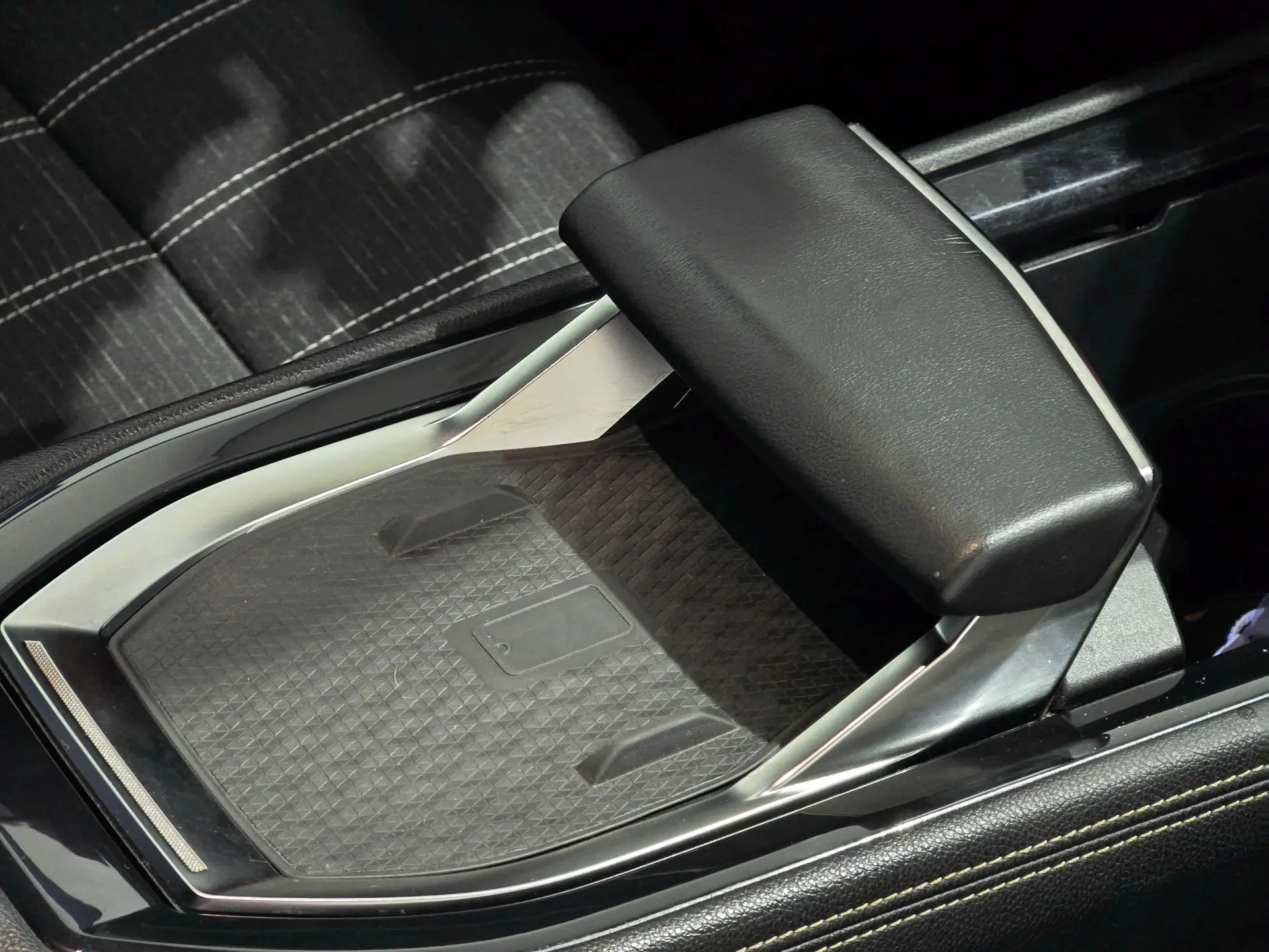 Renault Austral 1.2 E-Tech Full Hybrid Evolution 40