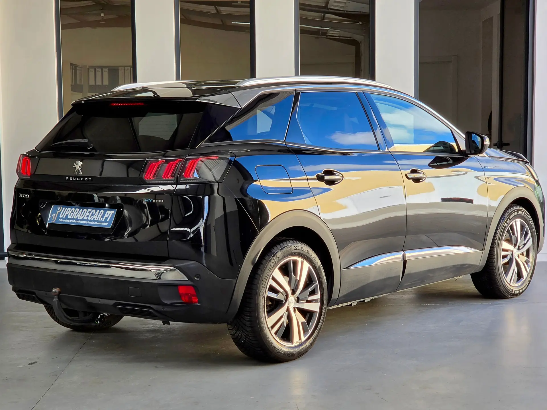 Peugeot 3008 1.6 Hybrid Allure e-EAT8 6