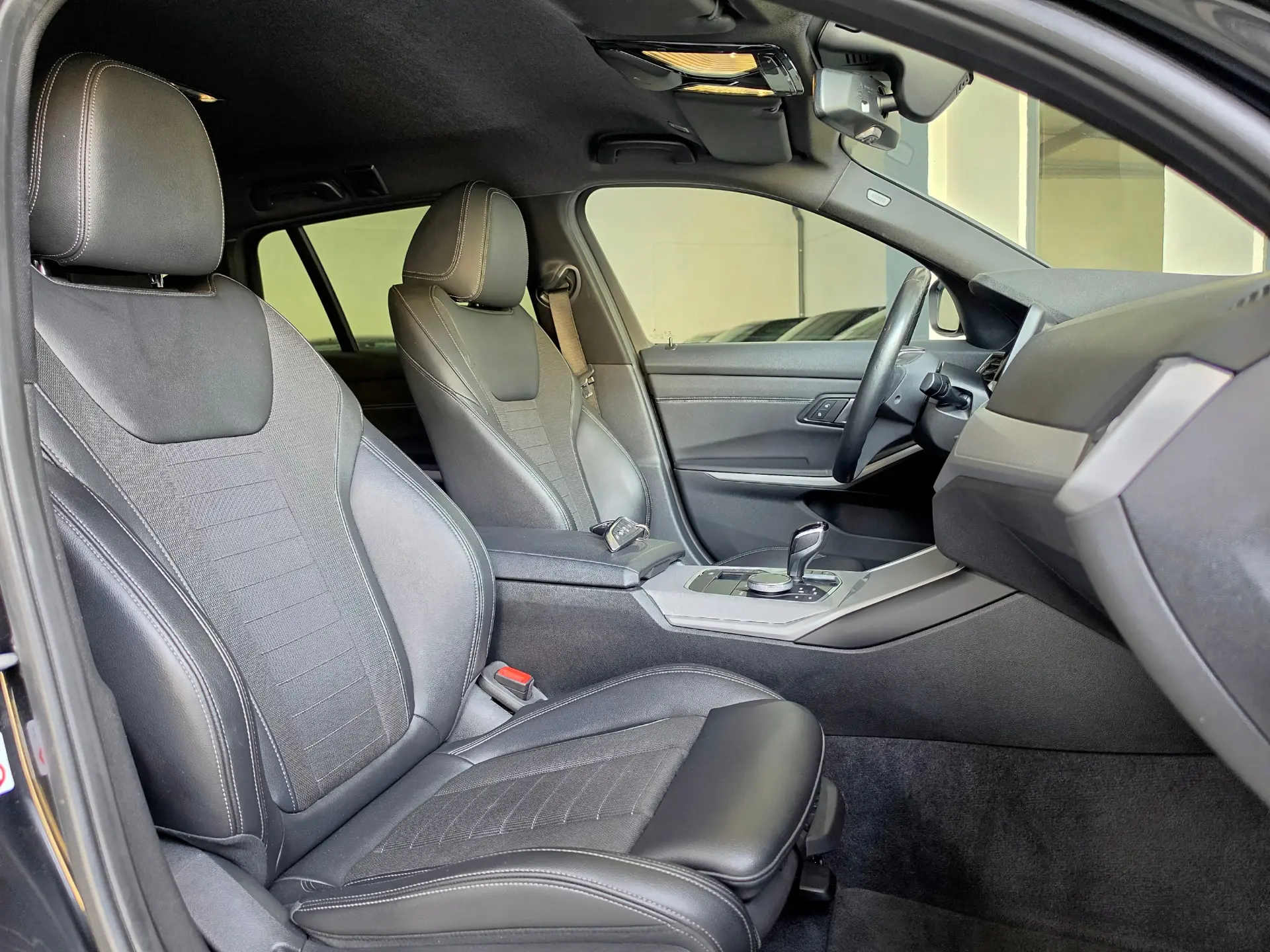 BMW 320 e Line Sport Auto 21