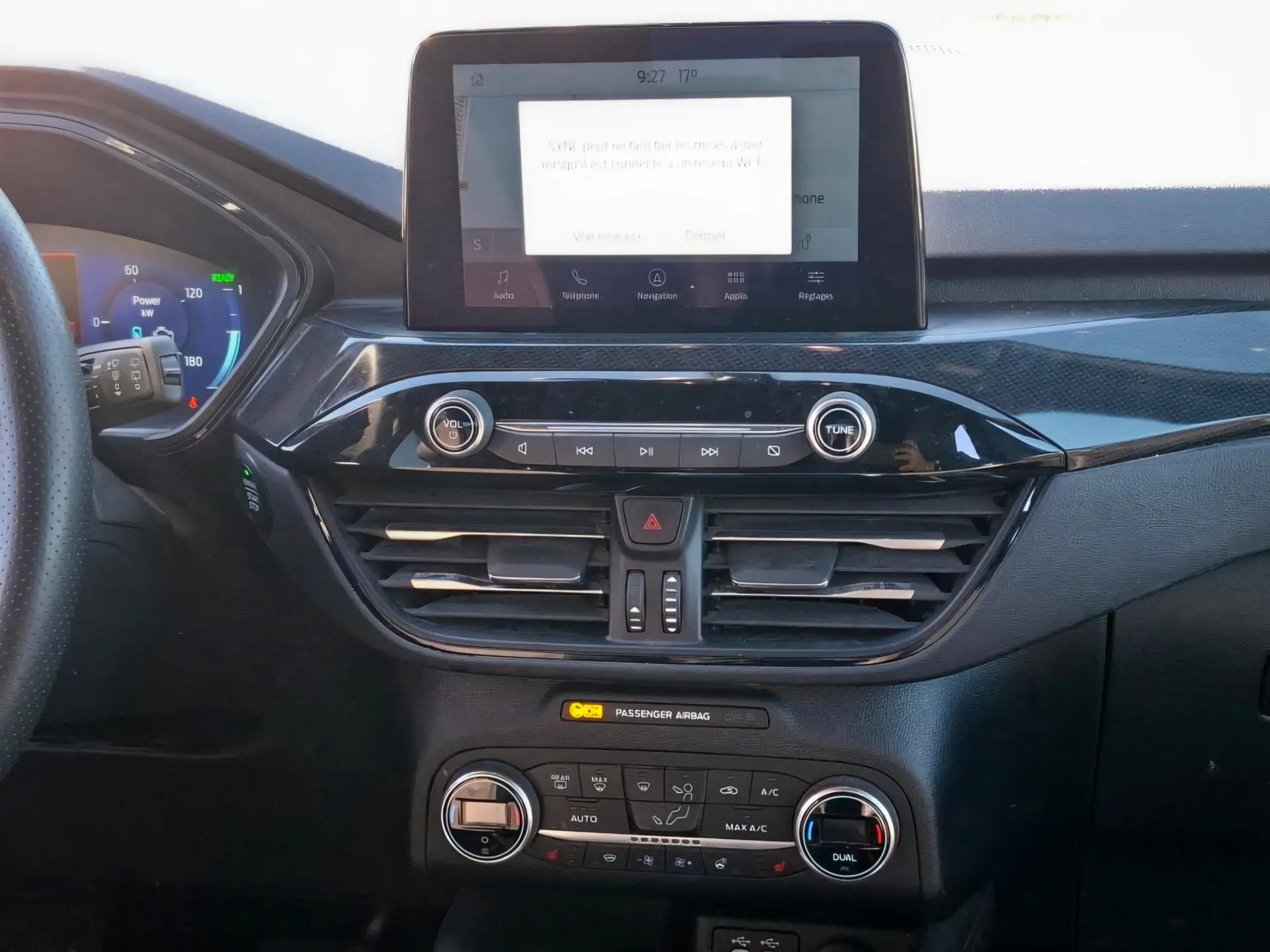 Ford Kuga 2.5 PHEV ST-Line X 8