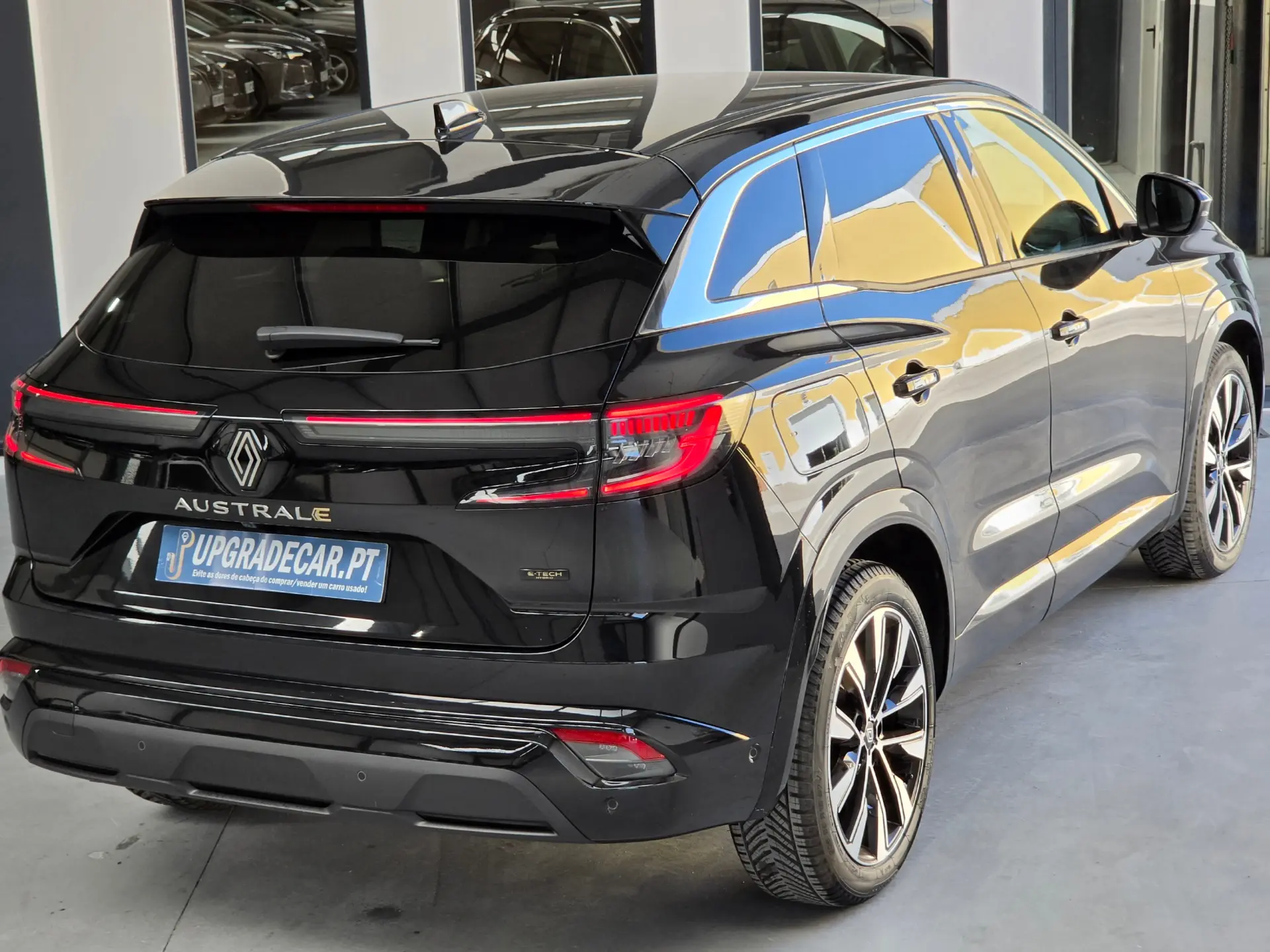 Renault Austral 1.2 E-Tech Techno 12