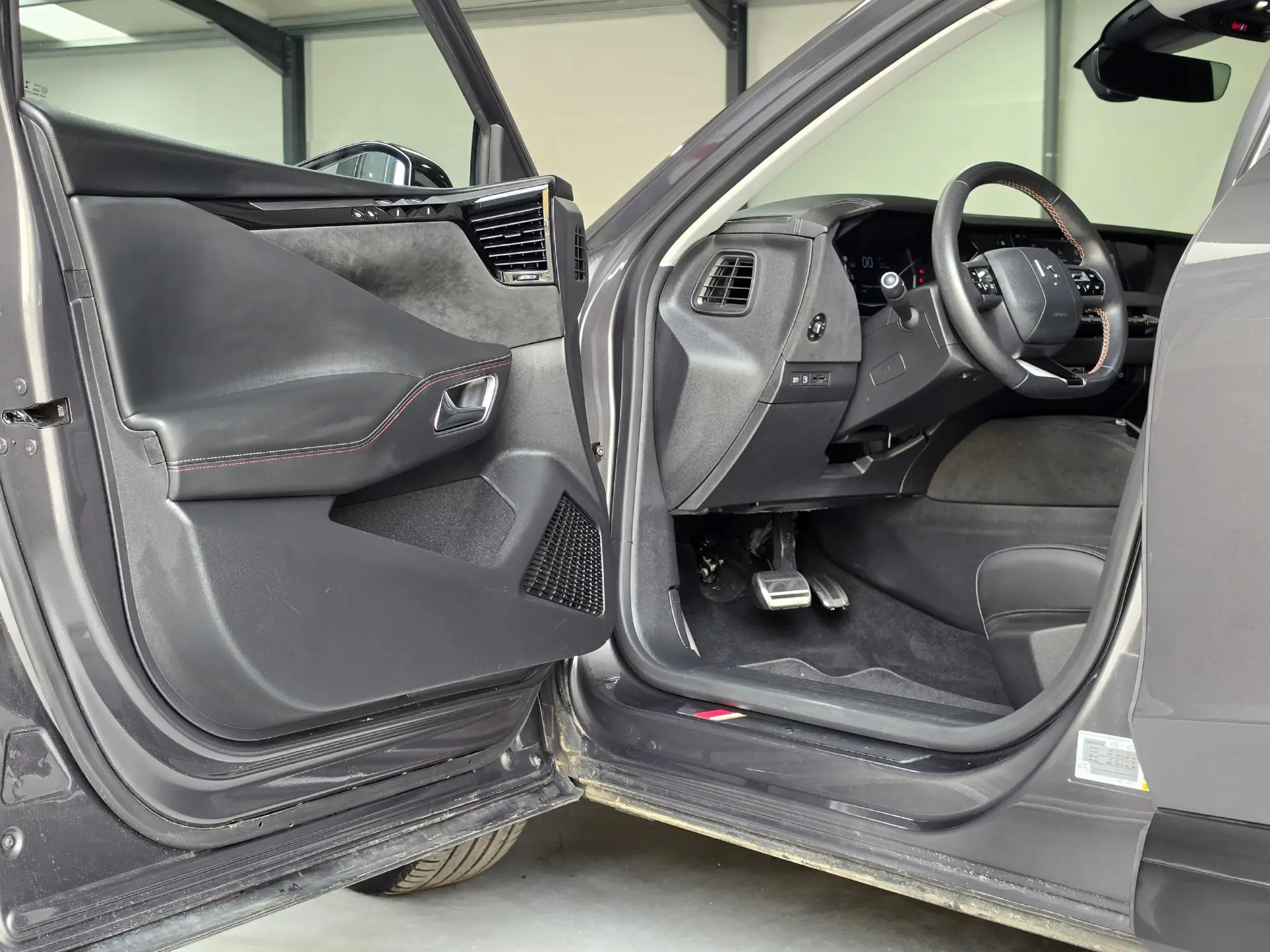 DS DS4 E-TENSE 225 PERFORMANCE LINE+ 21